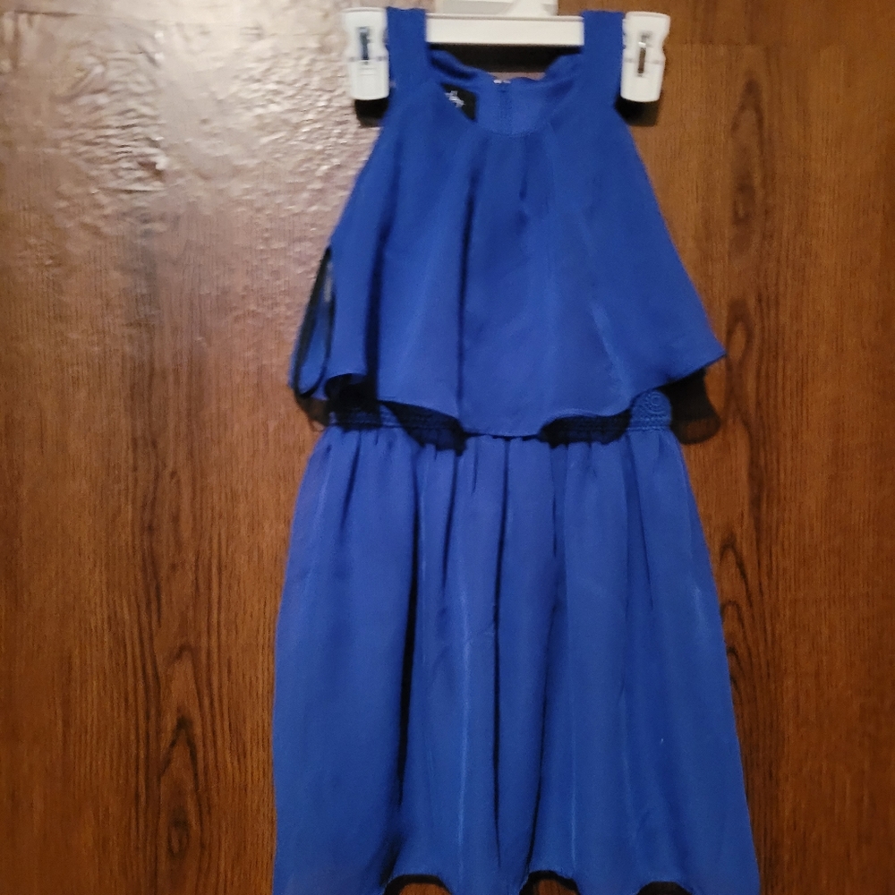 Girls dress